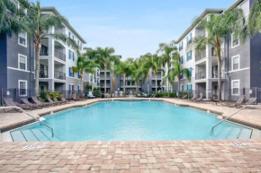 Budget-Friendly 1MI to USF w Pool & Gym
